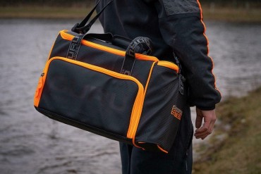 Guru Fusion Feeder Box...